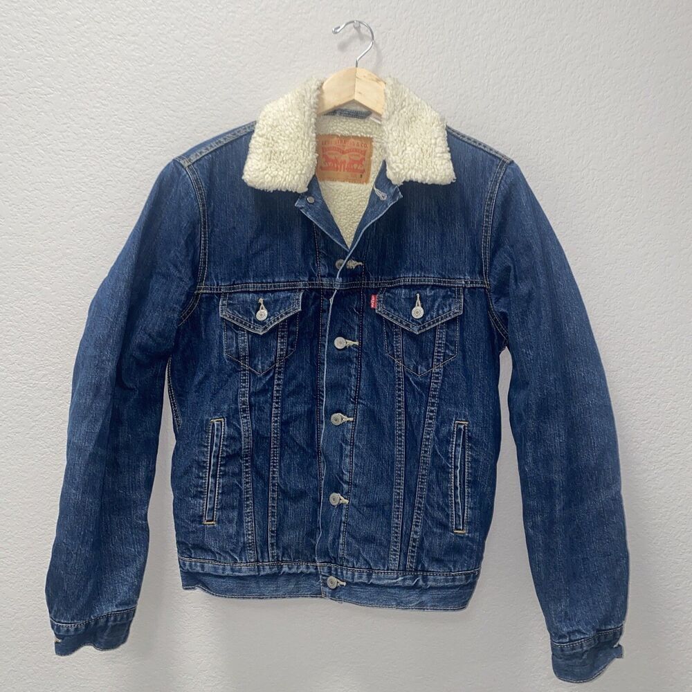 Levis Denim Sherpa Trucker Ex Boyfriend Jean Jacket Blue Wash Sz Small Women
